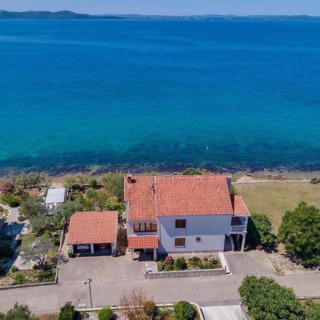 Family Friendly Seaside Apartments Kozino, Zadar - 5756 Petrcane Exteriör bild
